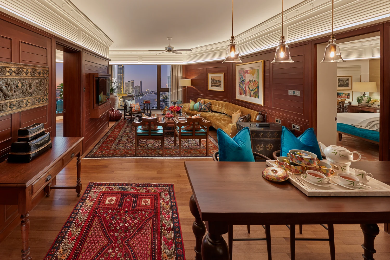 Mandarin Oriental Bangkok Siam Suite - Living Room
