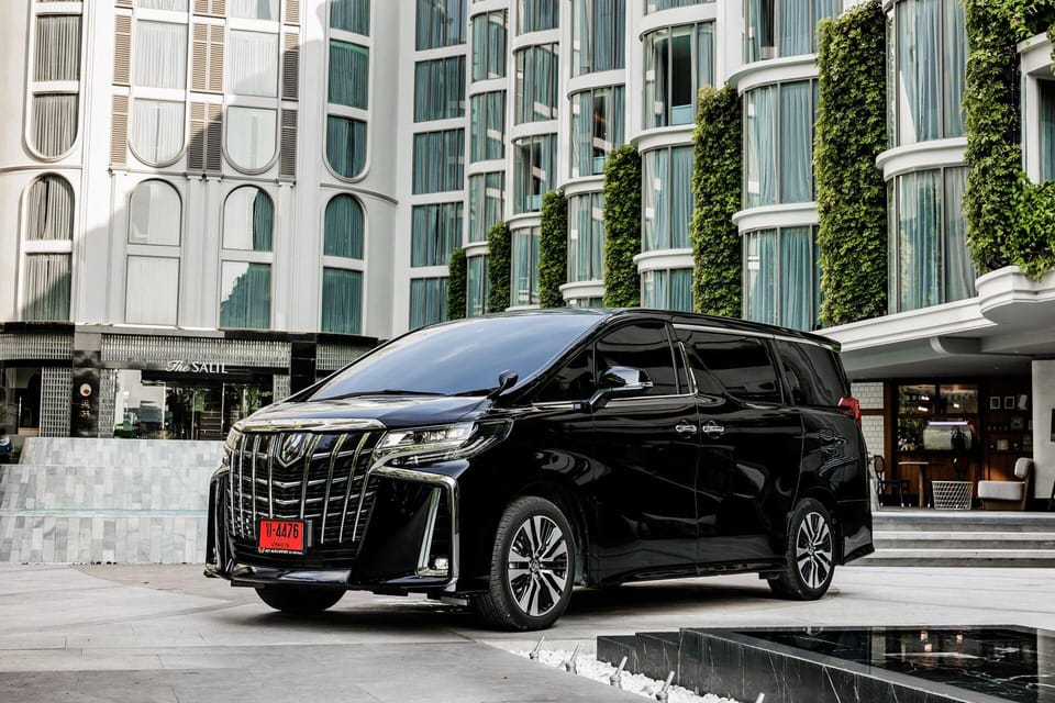 luxury MPV private transfer Khao Yai Bangkok