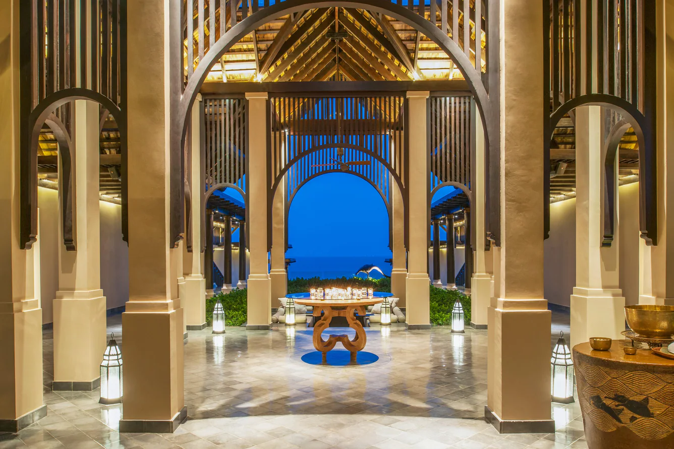 Vana Belle Lobby