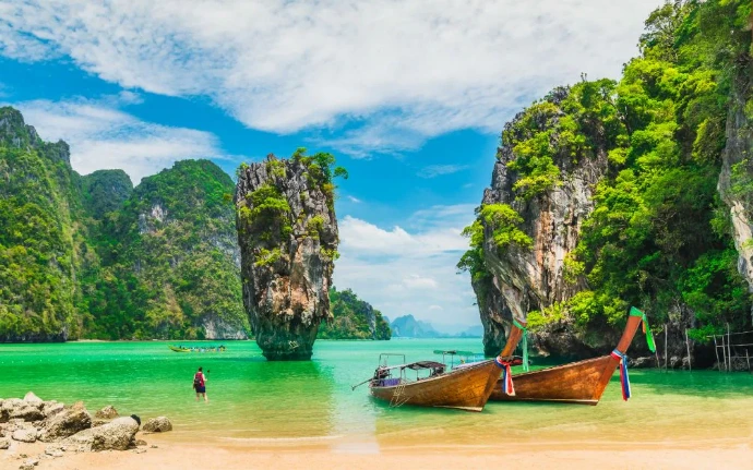 James Bond Island